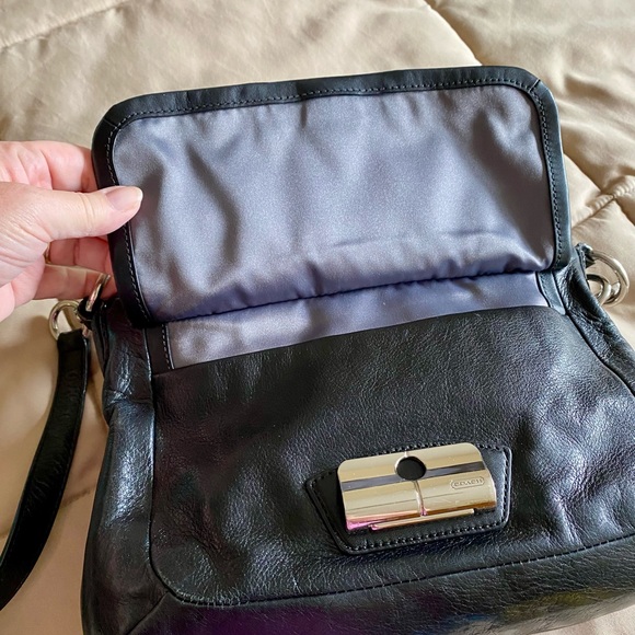 Coach Kristen Black Shoulder Bag - Picture 3 of 10